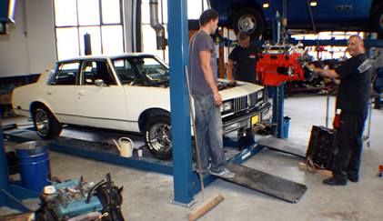 Blazerparts.nl - Verhuur van werkplek / huren hefbrug.